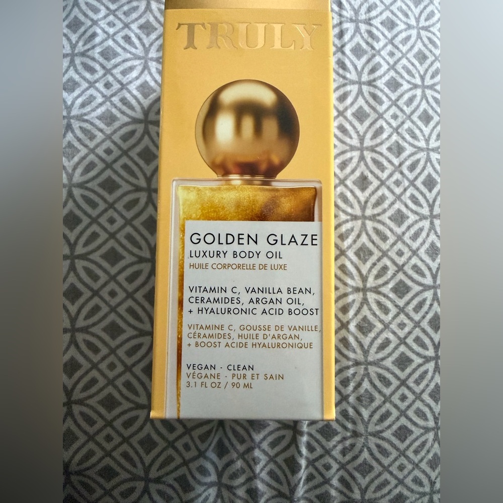 Truly Golden Glaze Luxury Body Oil